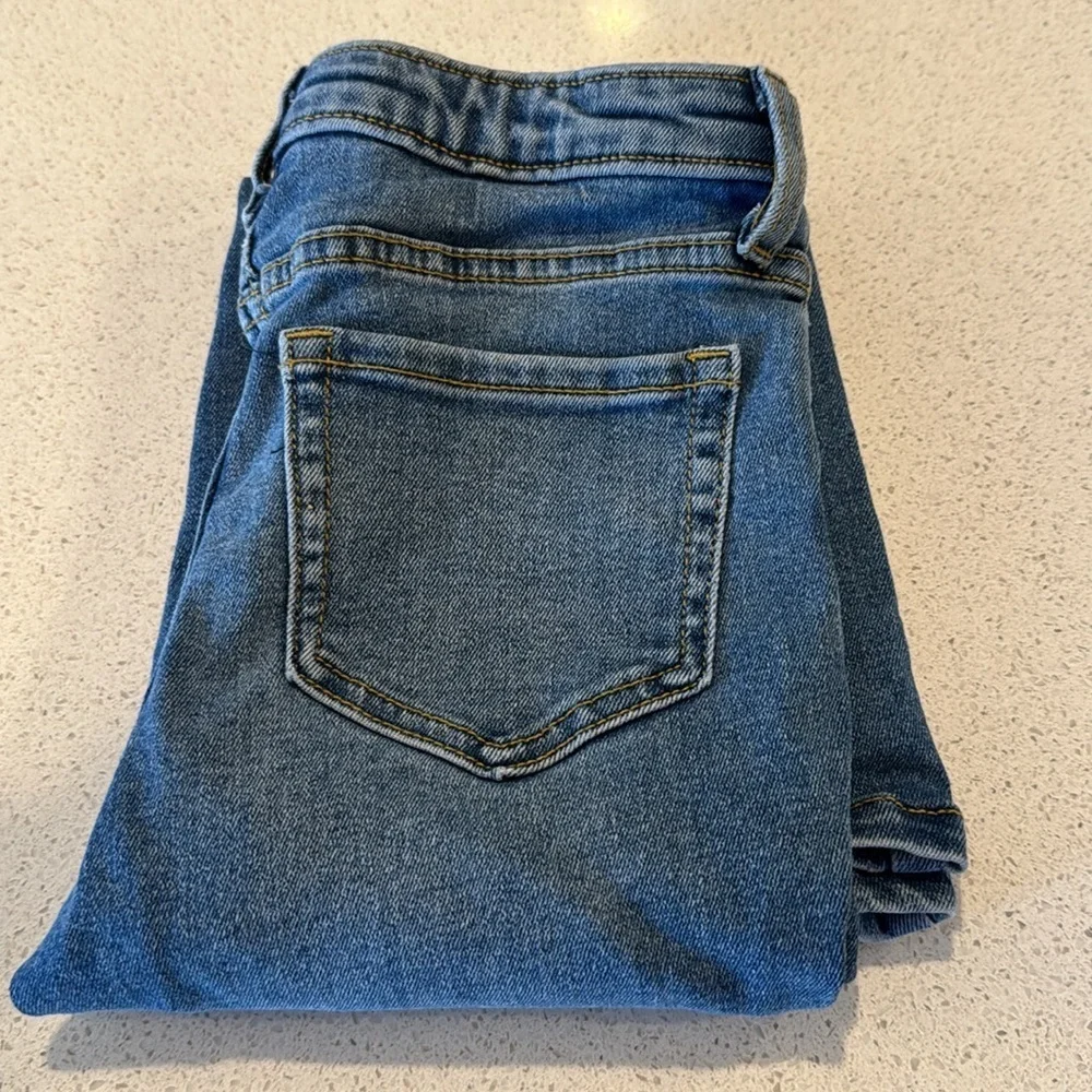 Jumping Beans flair jeans size 6 - from kohls - like new